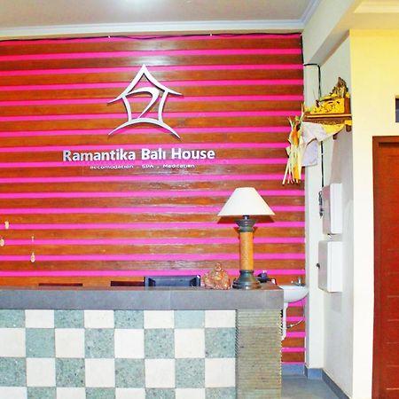 Ramantika Bali House Ξενοδοχείο Jimbaran Δωμάτιο φωτογραφία